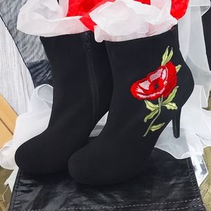 New Madeline Rose Stilleto Boots SZ 11